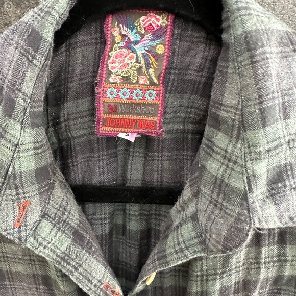 Johnny Was 3J Workshop Plaid Flannel Embroidered  Maxi Shirt Dress size S - Picture 4 of 11